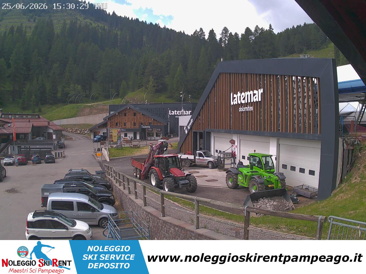 Webcam Alpe di Pampeago Noleggio Ski Rent